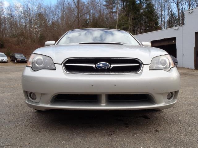 Subaru Legacy 2005 photo 5