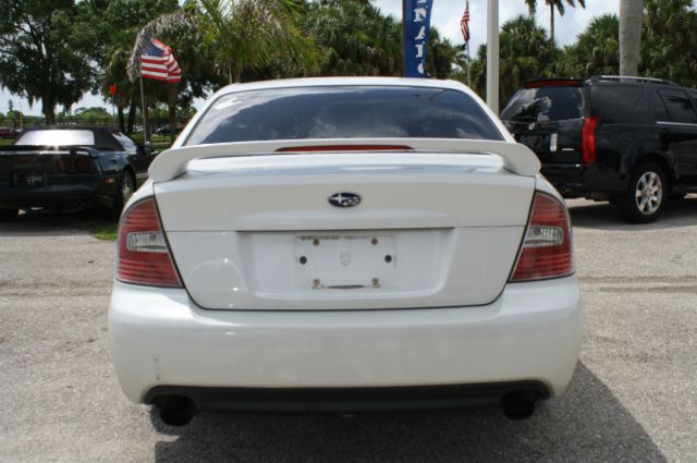 Subaru Legacy 2005 photo 1