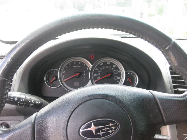 Subaru Legacy 2005 photo 13