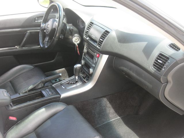 Subaru Legacy 2005 photo 7