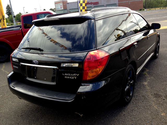 Subaru Legacy 2005 photo 4