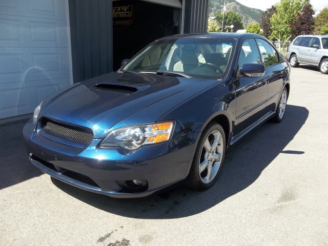 Subaru Legacy 2005 photo 2