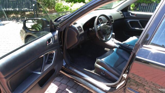 Subaru Legacy 2005 photo 10