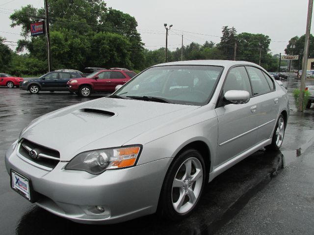 Subaru Legacy 2005 photo 1