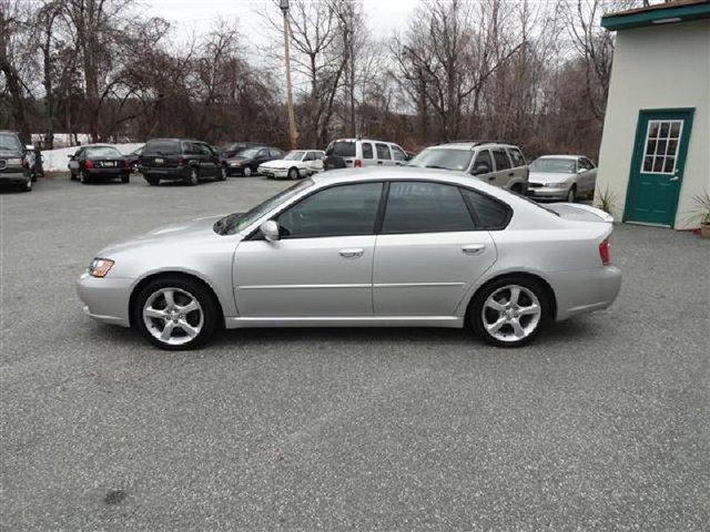 Subaru Legacy 2005 photo 1