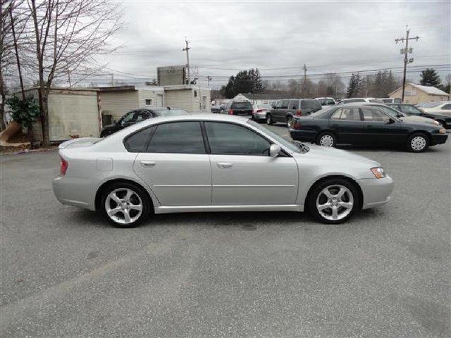 Subaru Legacy 2005 photo 5