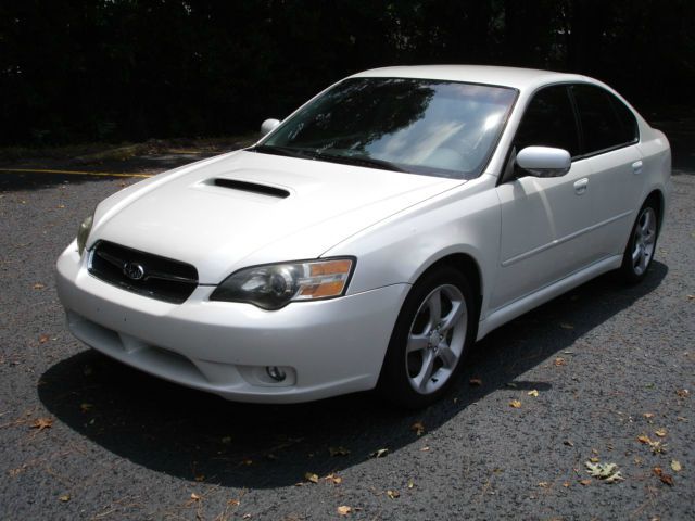 Subaru Legacy 2005 photo 4