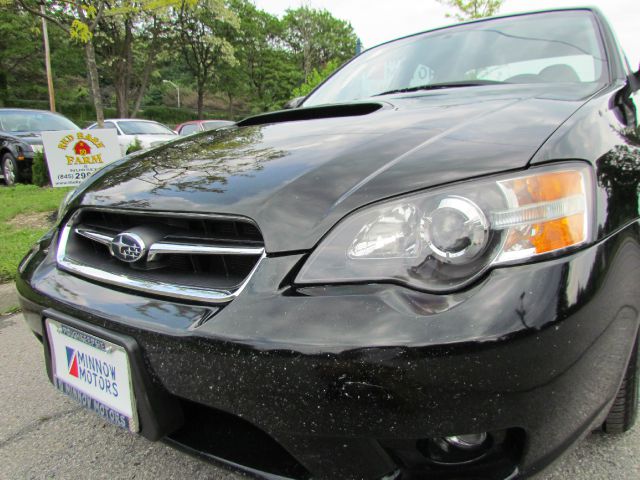 Subaru Legacy 2005 photo 16