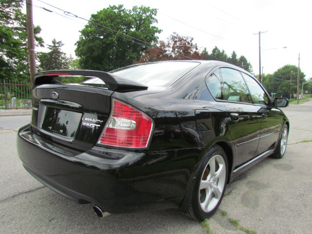 Subaru Legacy 2005 photo 6