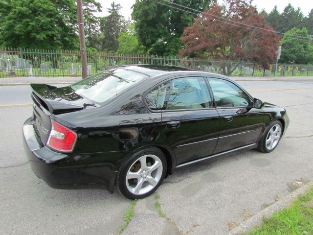 Subaru Legacy 2005 photo 8