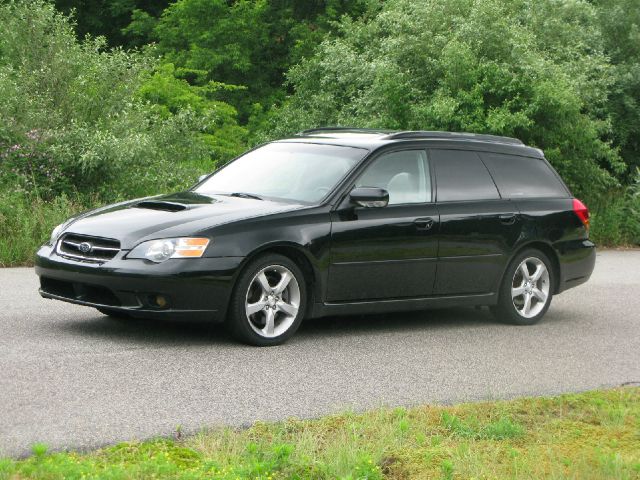 Subaru Legacy 2005 photo 3