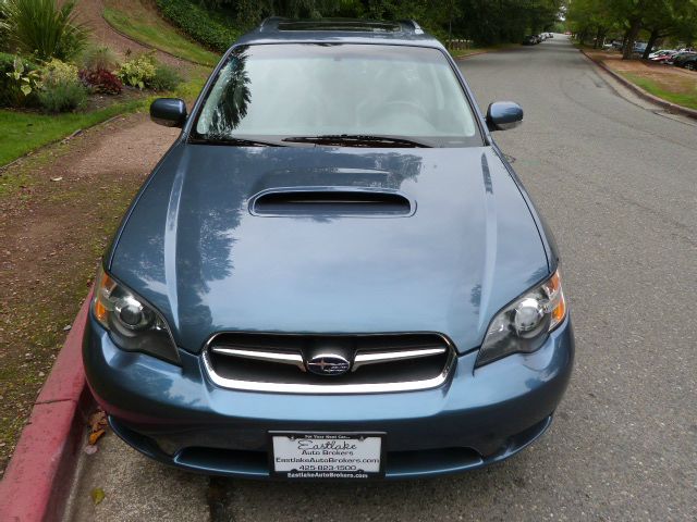 Subaru Legacy 2005 photo 3