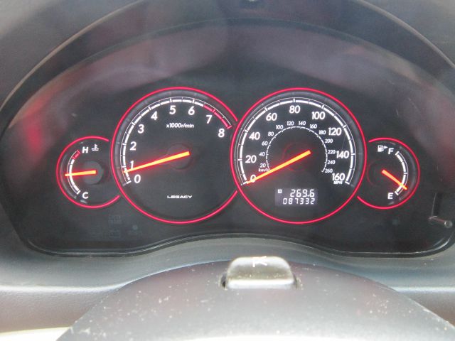 Subaru Legacy 2005 photo 2