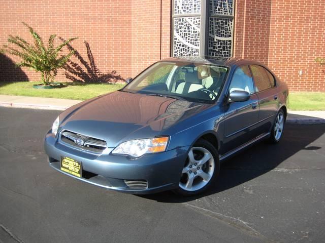 Subaru Legacy 2006 photo 2