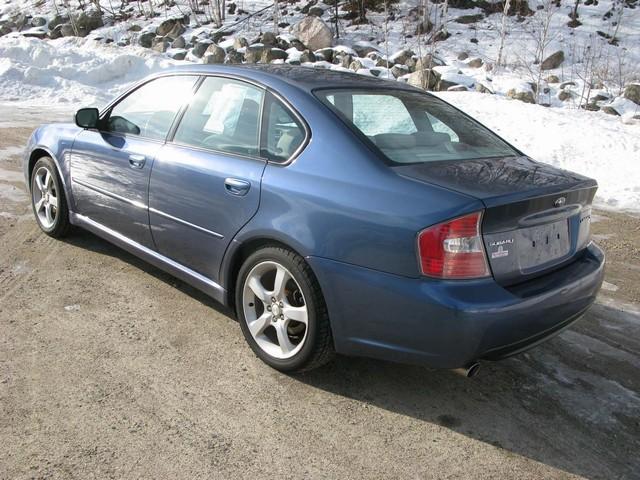 Subaru Legacy 2006 photo 2