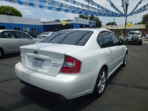 Subaru Legacy 2006 photo 2