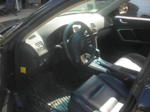 Subaru Legacy 2006 photo 3