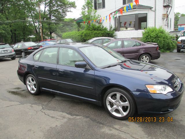 Subaru Legacy 2006 photo 2