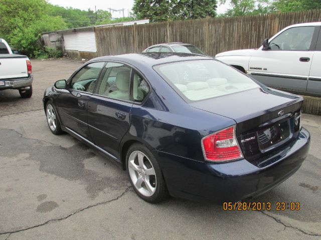 Subaru Legacy 2006 photo 9