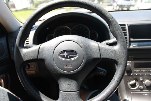 Subaru Legacy 2006 photo 13