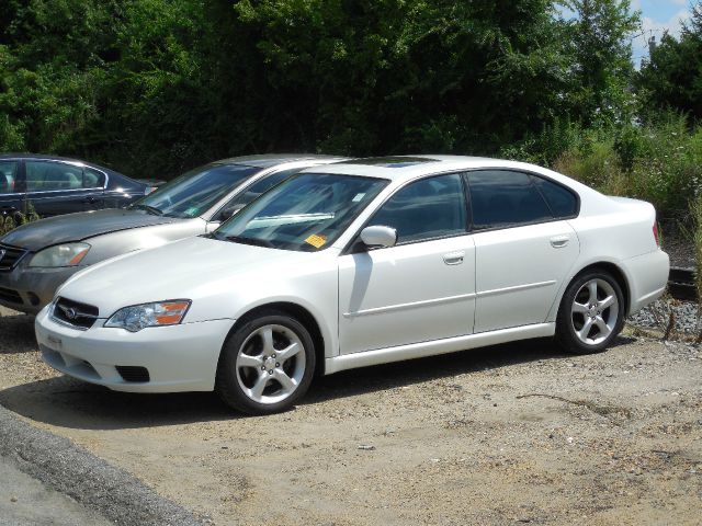 Subaru Legacy 2006 photo 2