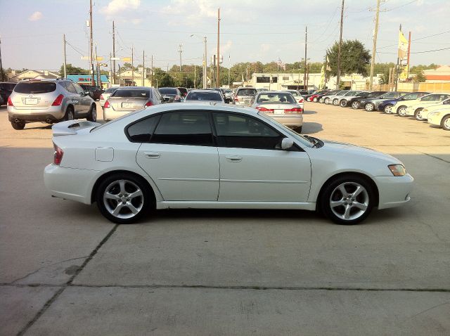 Subaru Legacy 2006 photo 4