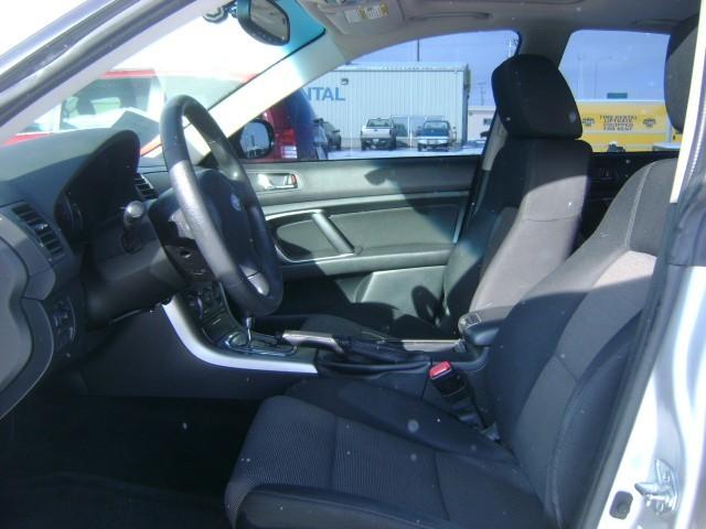 Subaru Legacy 2006 photo 3