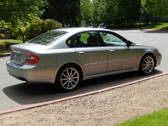 Subaru Legacy 2006 photo 8