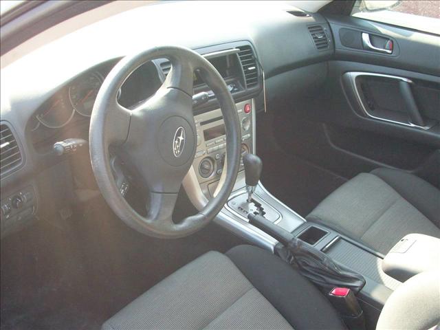 Subaru Legacy 2006 photo 2