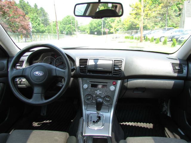 Subaru Legacy 2007 photo 11