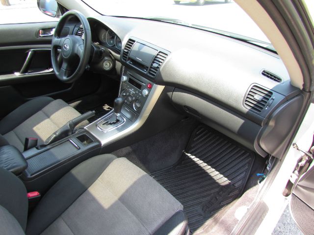 Subaru Legacy 2007 photo 2