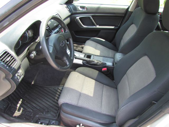 Subaru Legacy 2007 photo 32