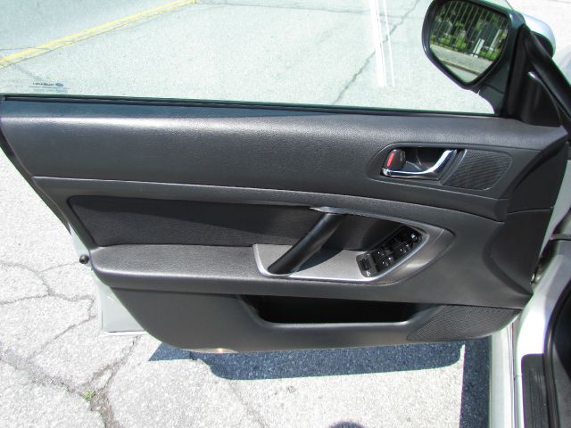 Subaru Legacy 2007 photo 34