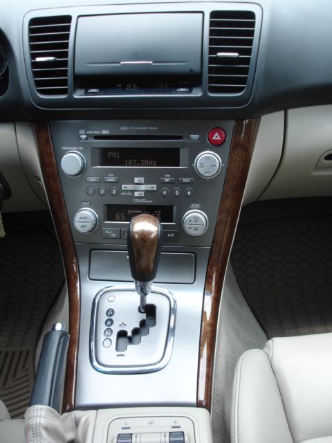 Subaru Legacy 2007 photo 9