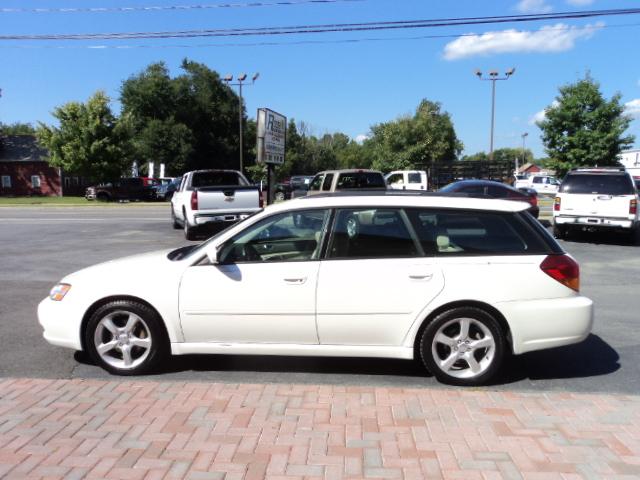 Subaru Legacy 2007 photo 1