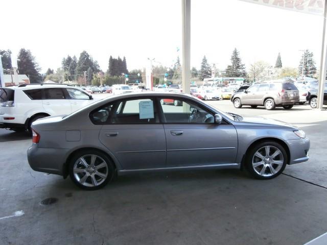 Subaru Legacy LS 2-door 2WD Sedan