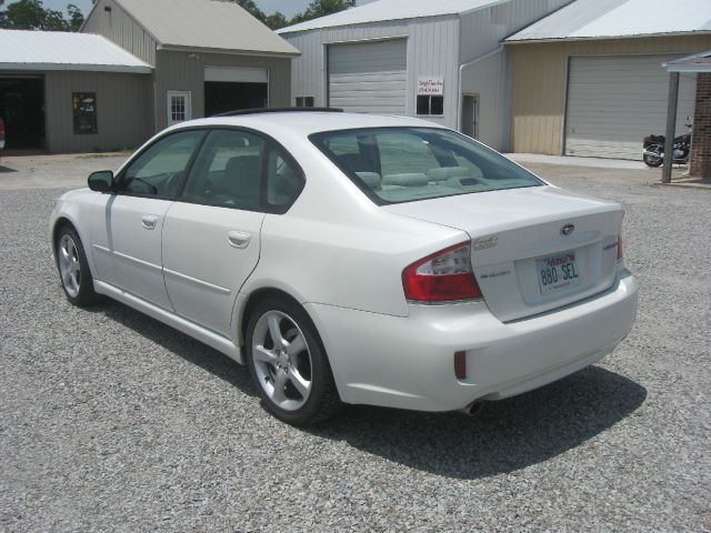 Subaru Legacy Unknown Sedan