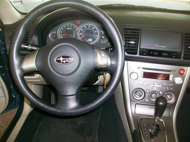 Subaru Legacy 2009 photo 2