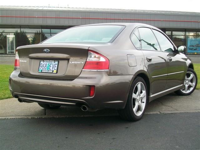 Subaru Legacy 2009 photo 4