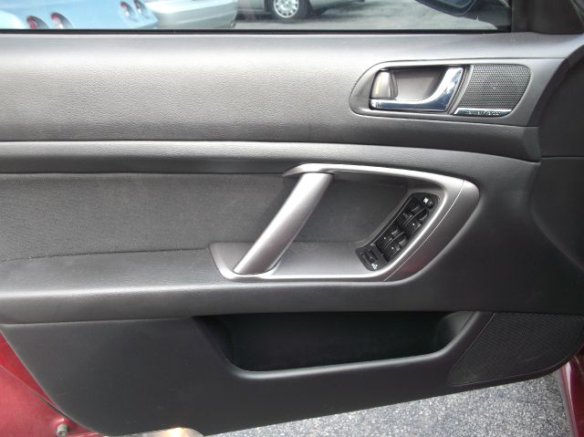 Subaru Legacy 2009 photo 29