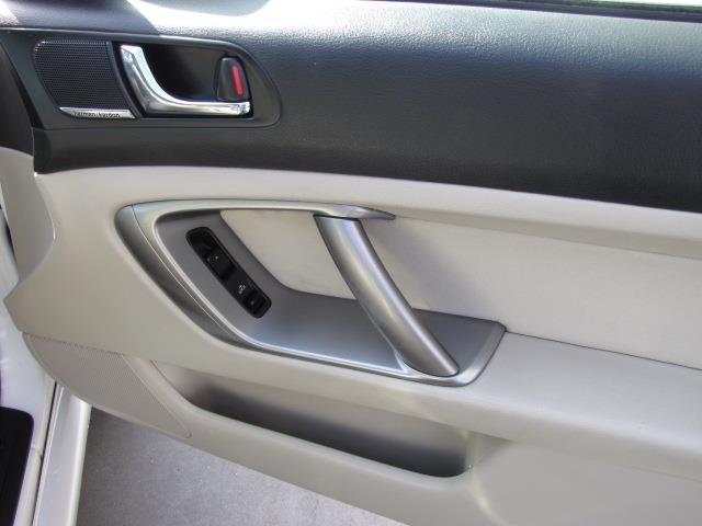 Subaru Legacy 2009 photo 10