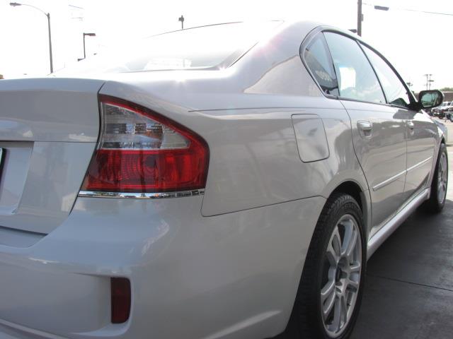 Subaru Legacy 2009 photo 19