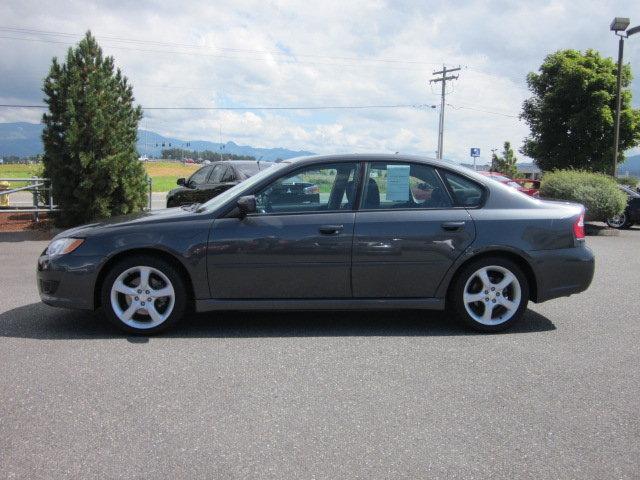 Subaru Legacy 2009 photo 1