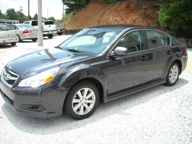 Subaru Legacy 2010 photo 4