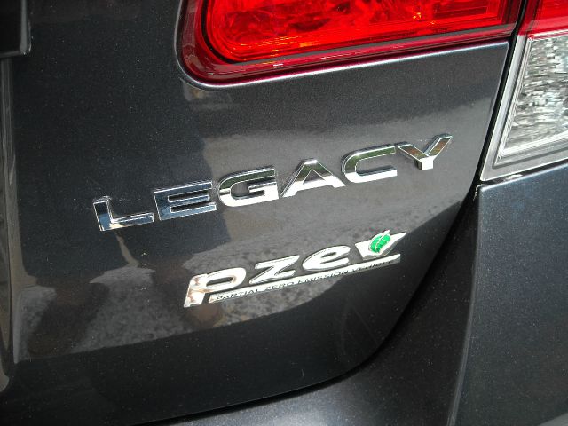 Subaru Legacy 2010 photo 6