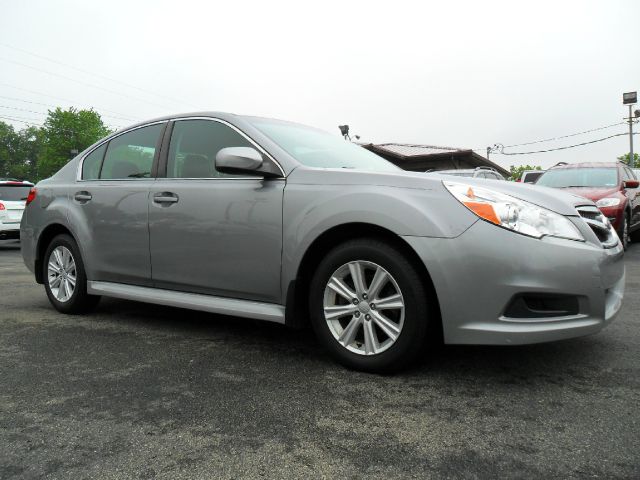 Subaru Legacy 2010 photo 5