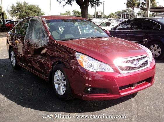 Subaru Legacy 2011 photo 1