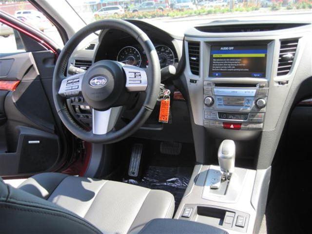 Subaru Legacy 2011 photo 4