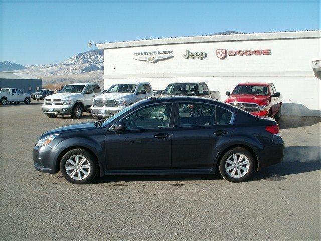 Subaru Legacy 4WD Crew Cab 130 LTZ Sedan