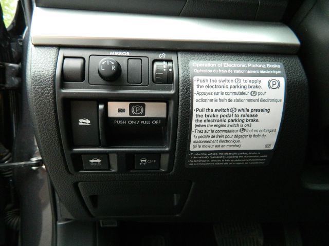 Subaru Legacy 2011 photo 7